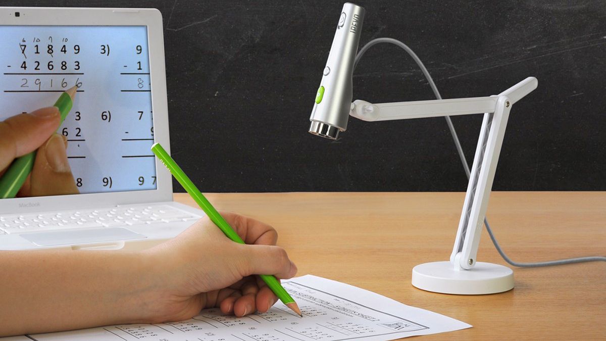 How to Use a Document Camera for Remote Learning