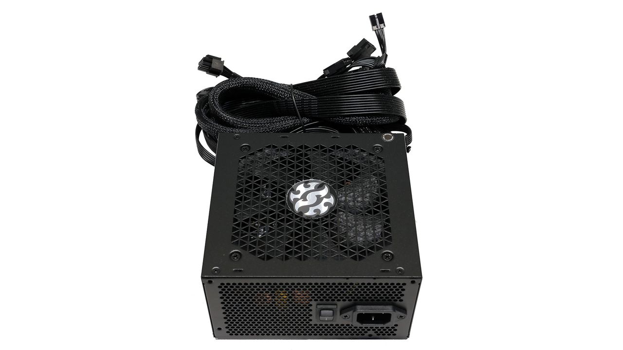 XPG Pylon 650