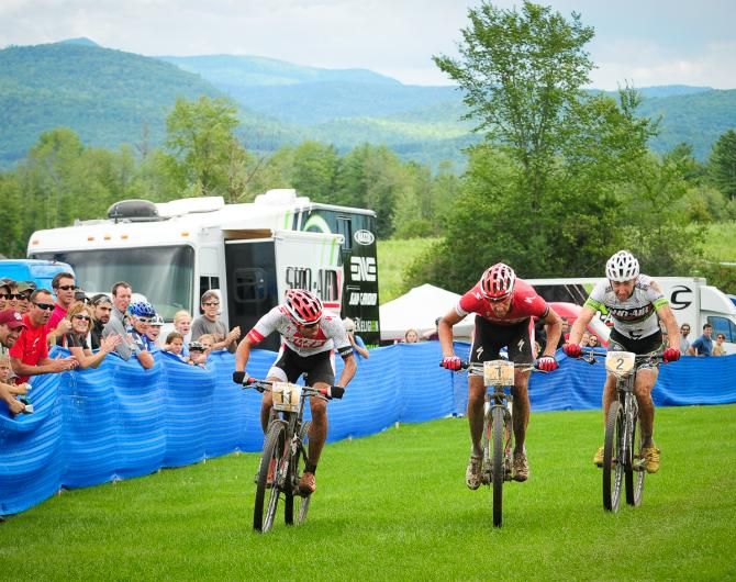 Todd Wells (Specailized) clinches the Pro XCT title by beating Jeremiah Bishop at the Catamount Classic