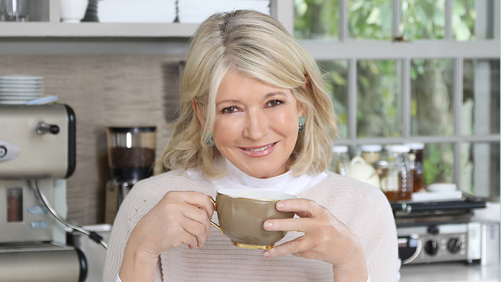 Martha Stewart Says She 'can't Live Without' These Products