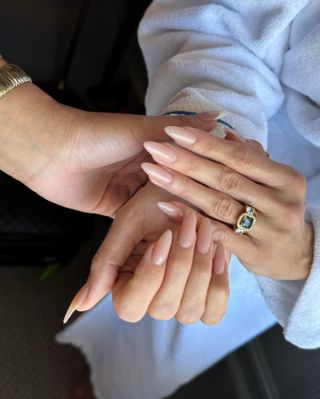 Heidi Klum trägt OPI Bare My Soul Nagellack