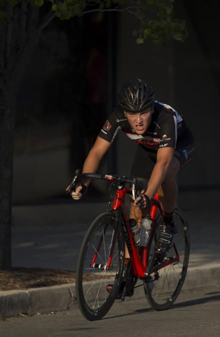 Cameron Rex tries to bridge to the breakaway