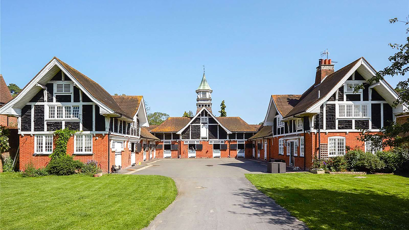 Listed property, tha Durdans Stables in Epsom