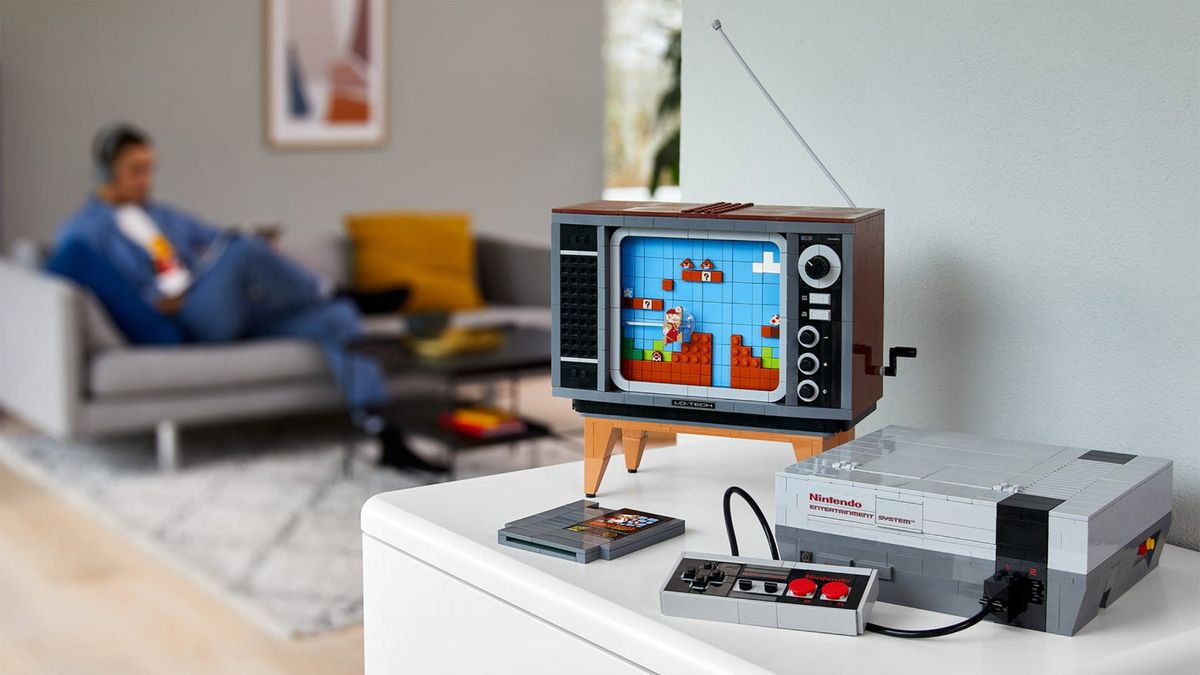 Lego Nintendo Entertainment System lets you 'play' Mario on a TV made of blocks | TechRadar