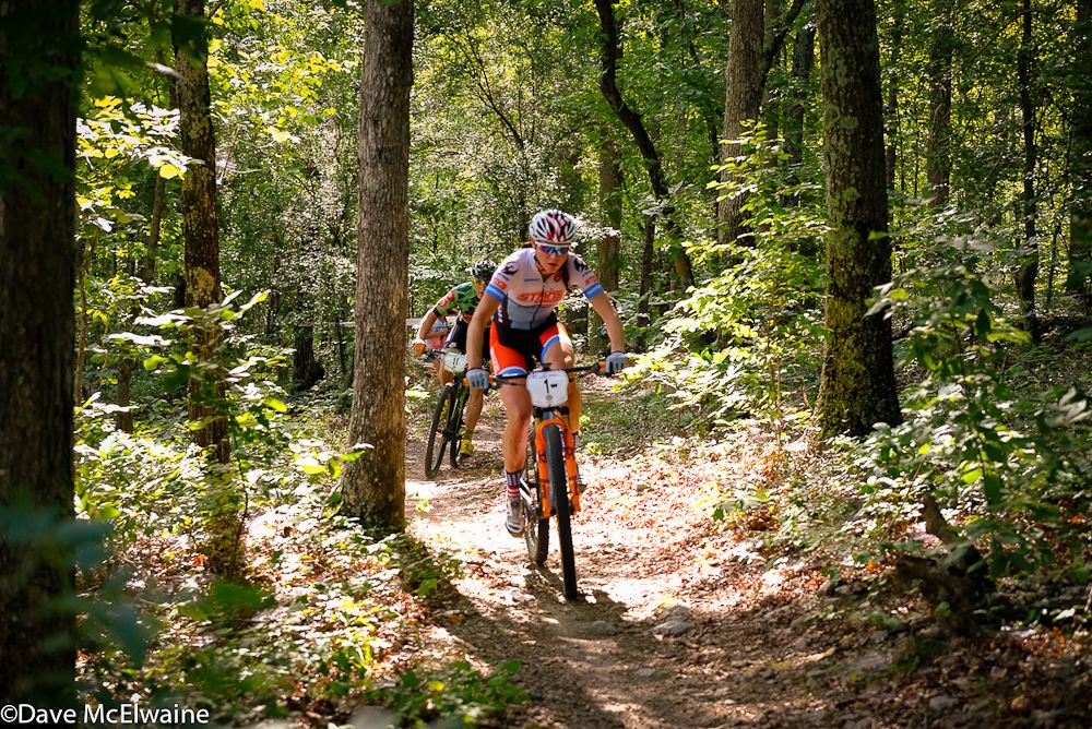Rose Grant (Stans NoTubes-Pivot) leading after 24 miles