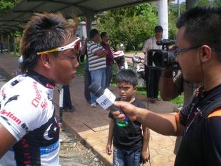 Malaysian cycling superstar Anuar Manan interviewed by Radio Television Malaysia