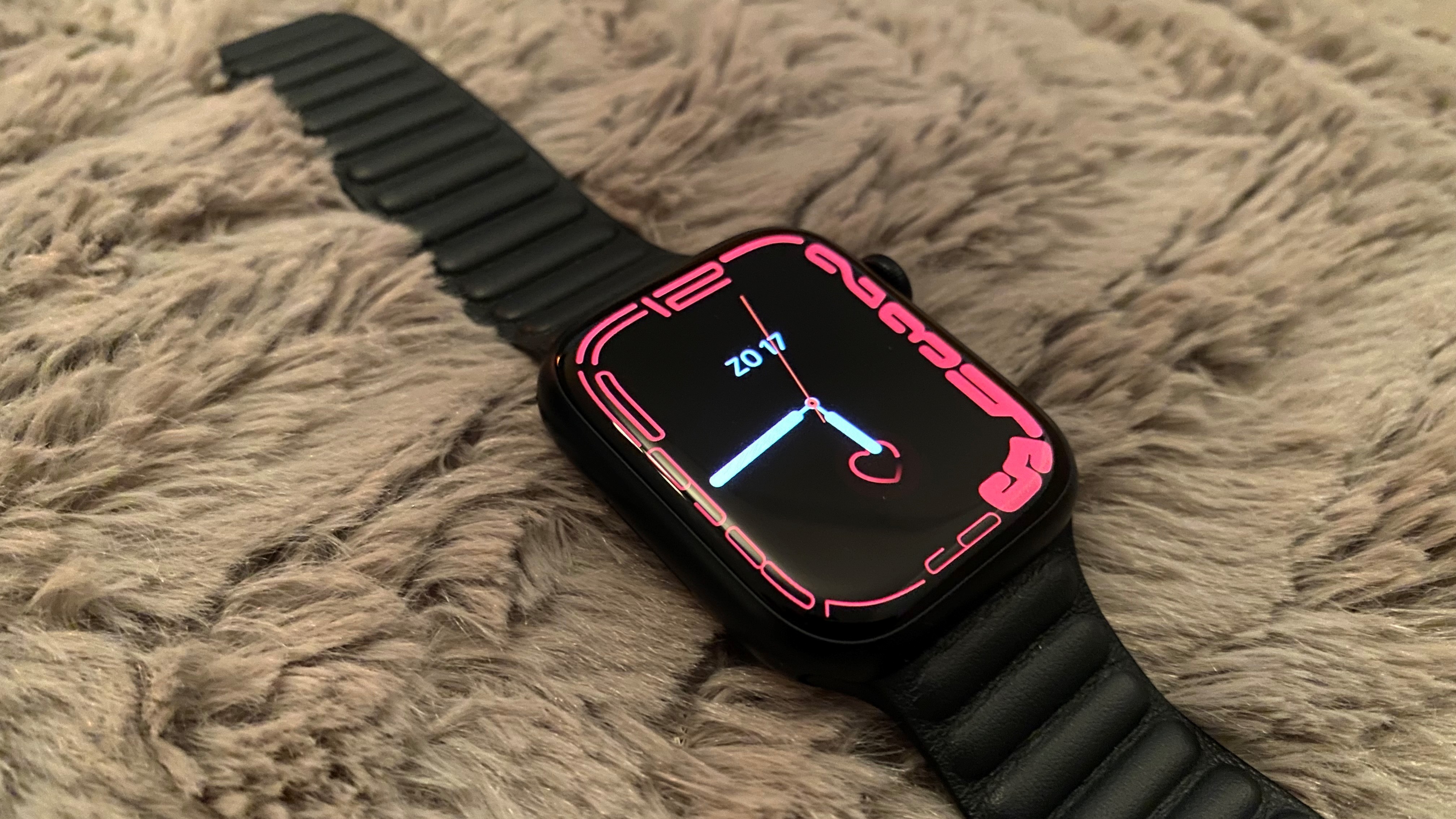 Apple watch outlet leaks