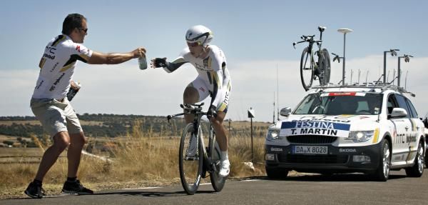 Tony Martin (HTC-Highroad) takes a drink