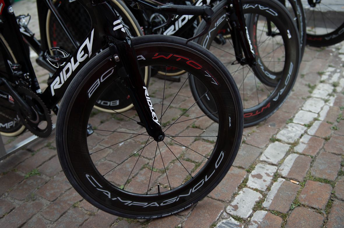 Lotto Soudal are another team to use the Campagnolo Bora WTO 77 in a tubeless setup