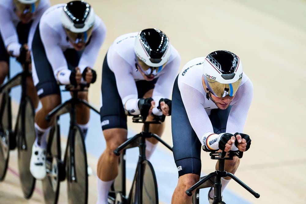 The German team pursuit squad in action