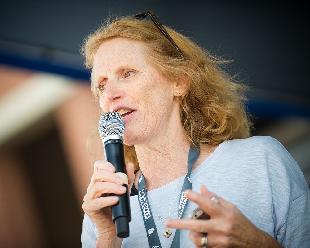 Connie Carpenter-Phinney discusses women's racing in Downtown Golden.