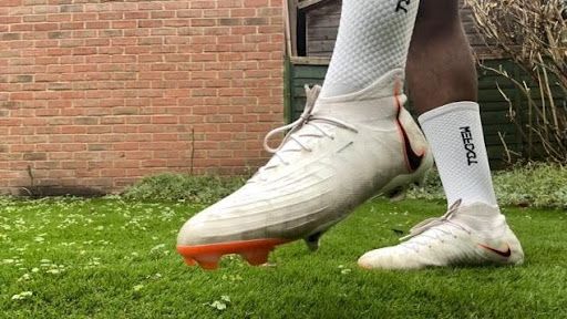 nike black air max mens