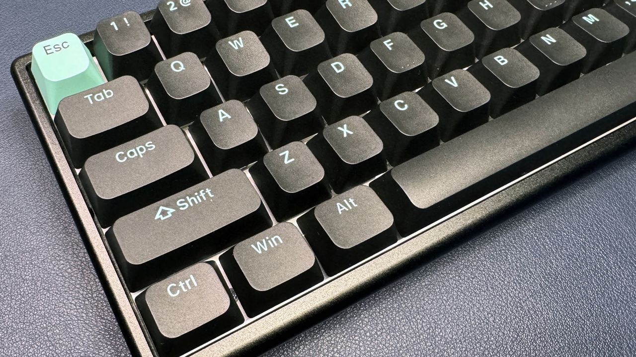 Arbiter Studio Polar 65