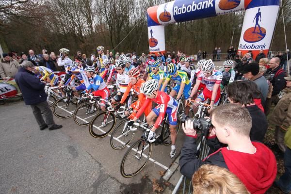 The elite men get their race underway.