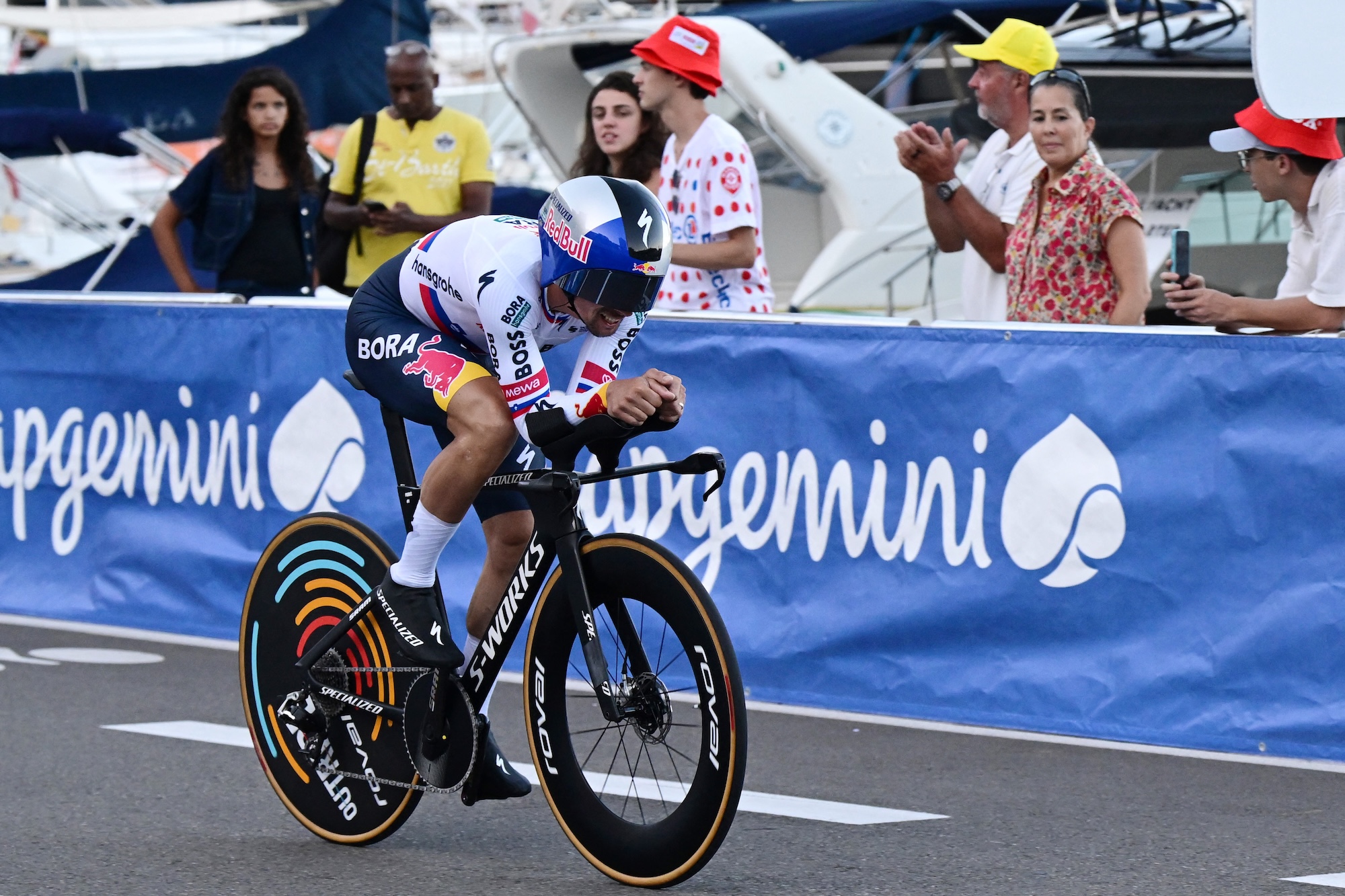 Team Bora's Slovenian rider Primoz Roglic competes during the first stage of the Vuelta a Espana 2026, a 9,4 km time-trial between Monaco and Monaco on August 22, 2026. (Photo by Miguel MEDINA / AFP)