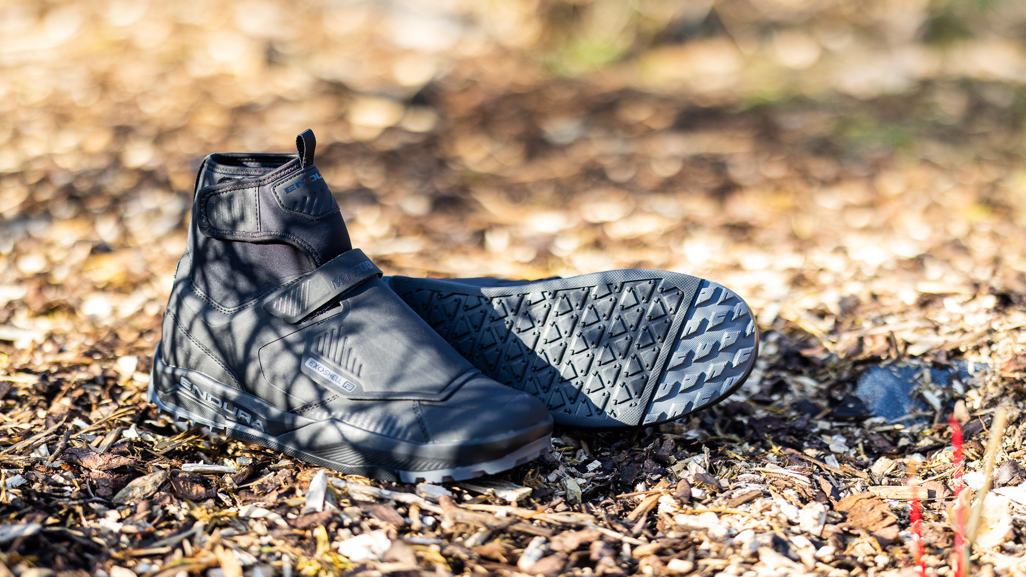 Endura to launch a new waterproof MT500 Burner shoe with flat and ...