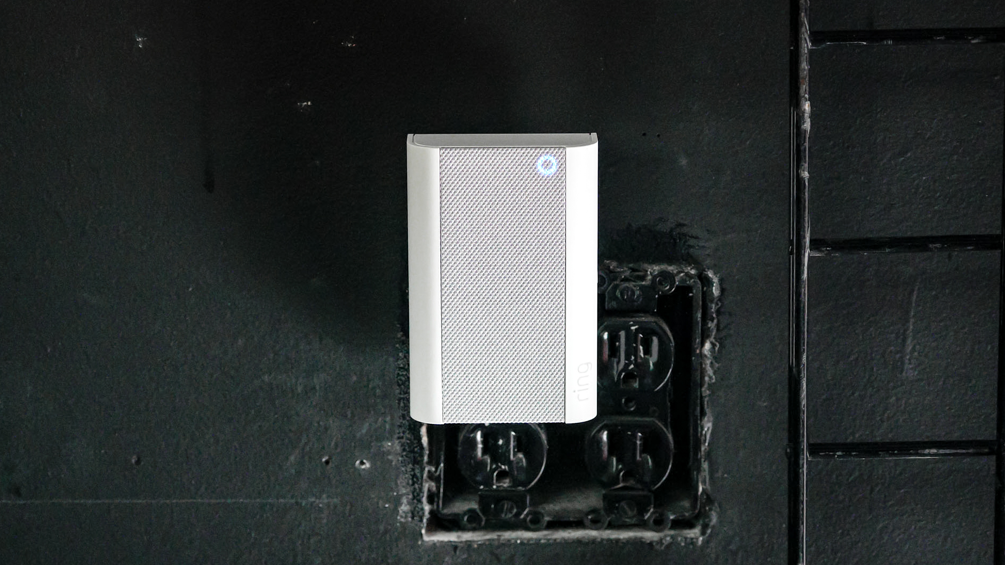 Ring Battery Doorbell Pro 4K wireless chime
