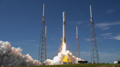 SpaceX's Starlink satellite megaconstellation launches in photos | Space