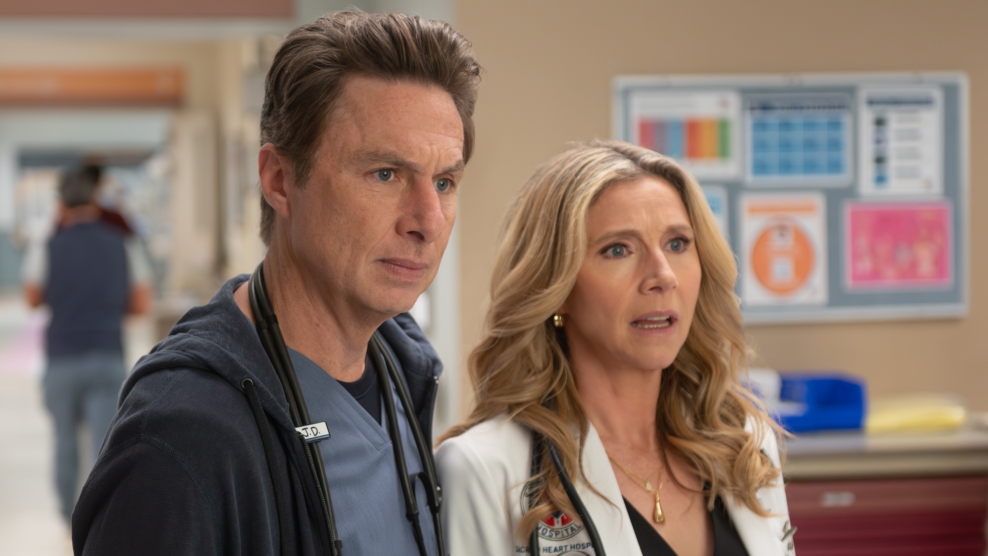 Zach Braff and Sarah Chalke in Season 2 Scrubs premiere episode,  &ldquo;My Mentee&rdquo; 