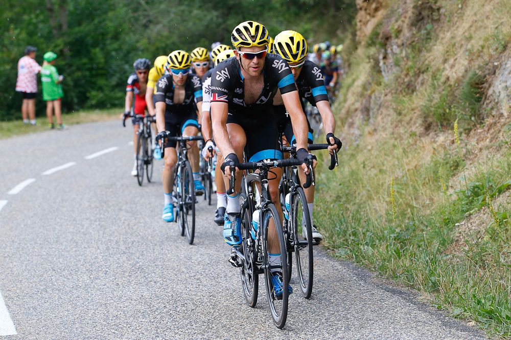 Ian Stannard presses the pace for Team Sky.
