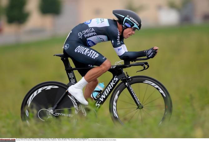Rigoberto Uran (Omega Pharma - QuickStep) races into the overall lead at the Giro d'Italia