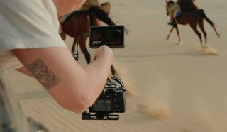 Videography techniques for beginners – panning shots