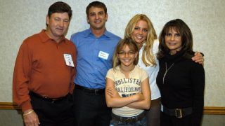 britney spears, her siblings and parents at an event