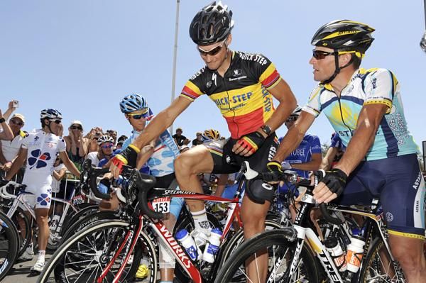 Tom Boonen (Quick Step) lines up next to Lance Armstrong.