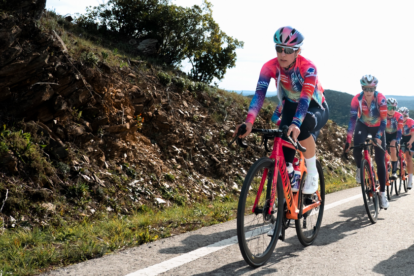 Rosa Klöser at training camp with her new Canyon-SRAM zondacrypto teammates