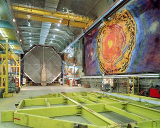 MINOS neutrino experiment in Soudan mine