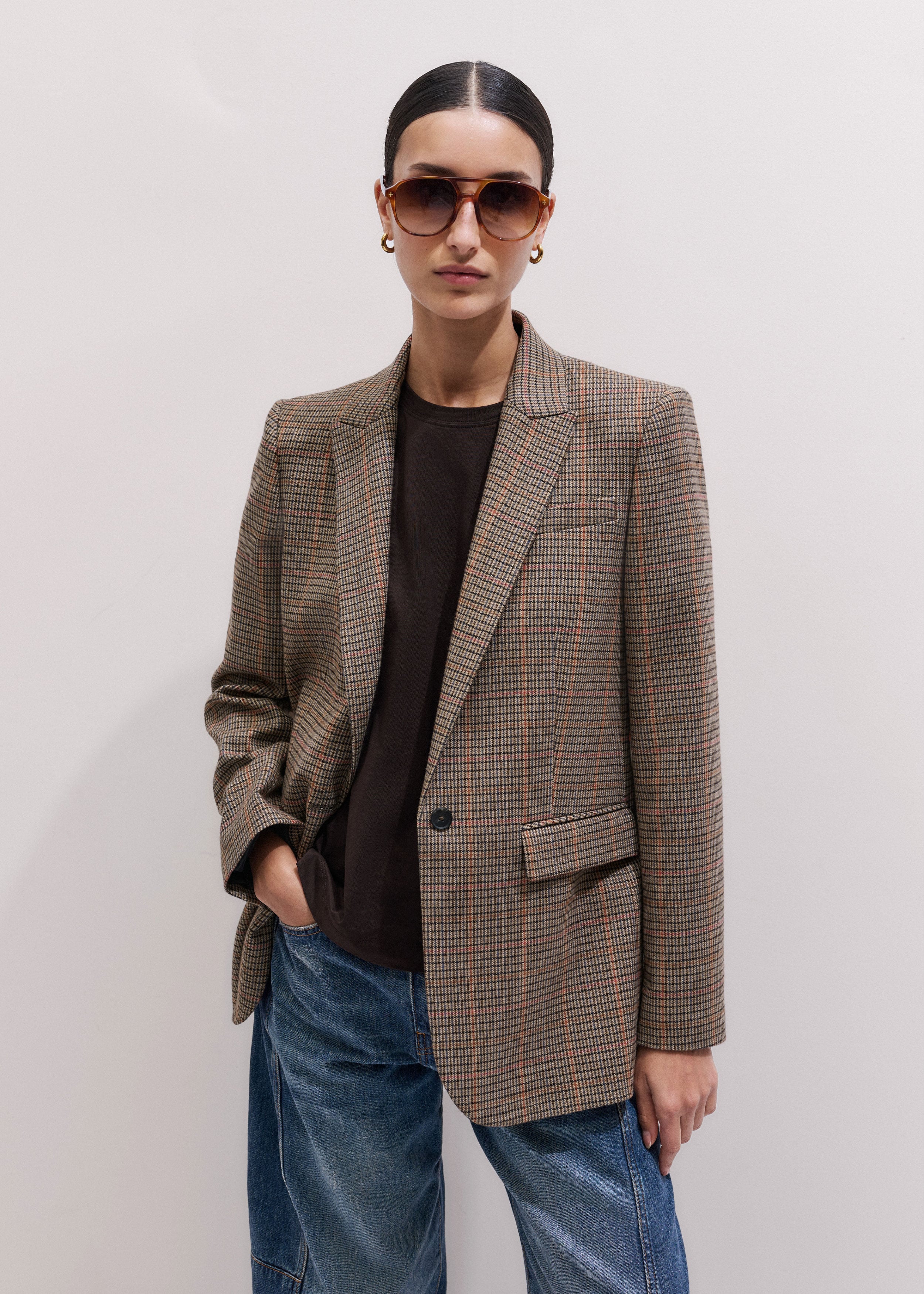 Sharp Shoulder Blazer