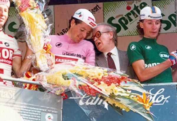 General classification leader Stephen Roche and best climber Robert Millar atop the podium after stage 11 at the 1987 Giro.