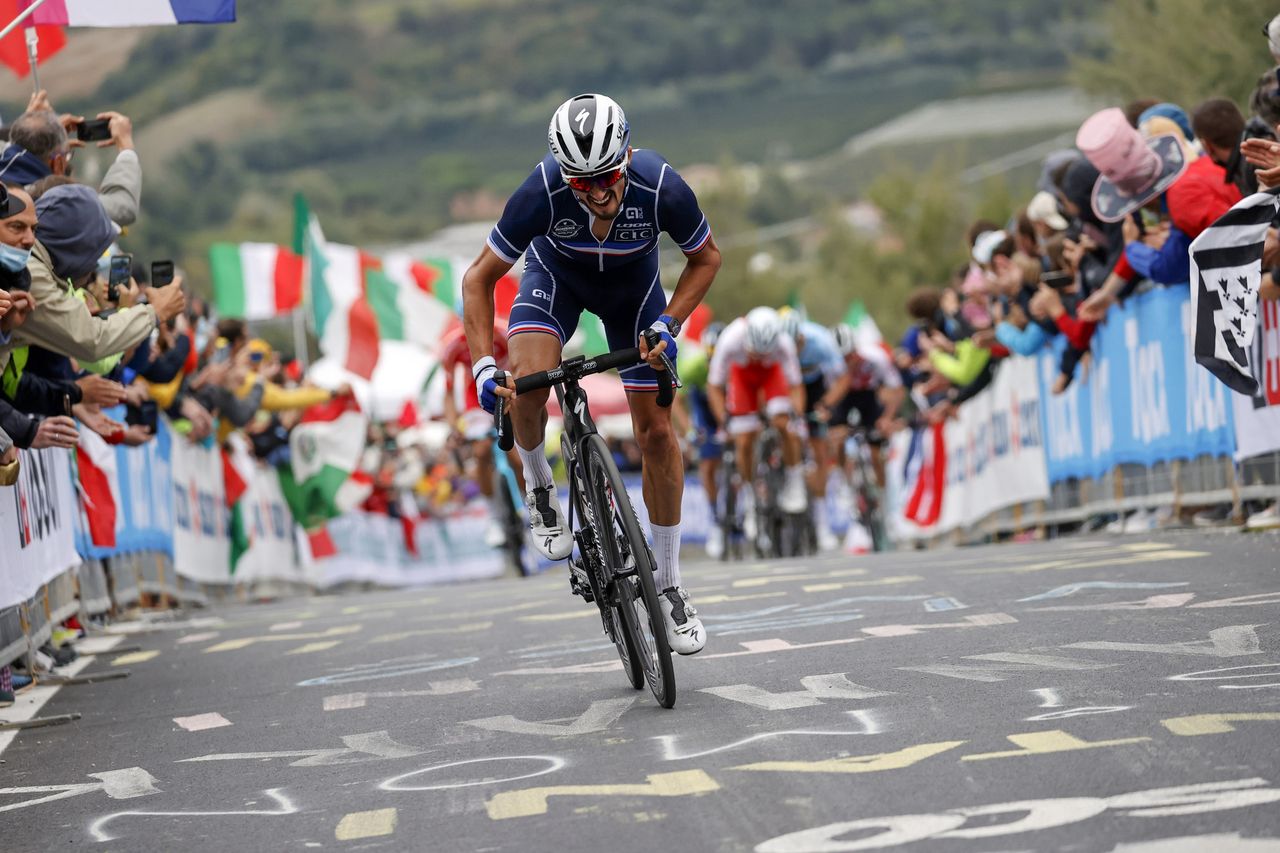Julian Alaphilippe attacks over the last climb to take a solo win at the World Championships in Imola