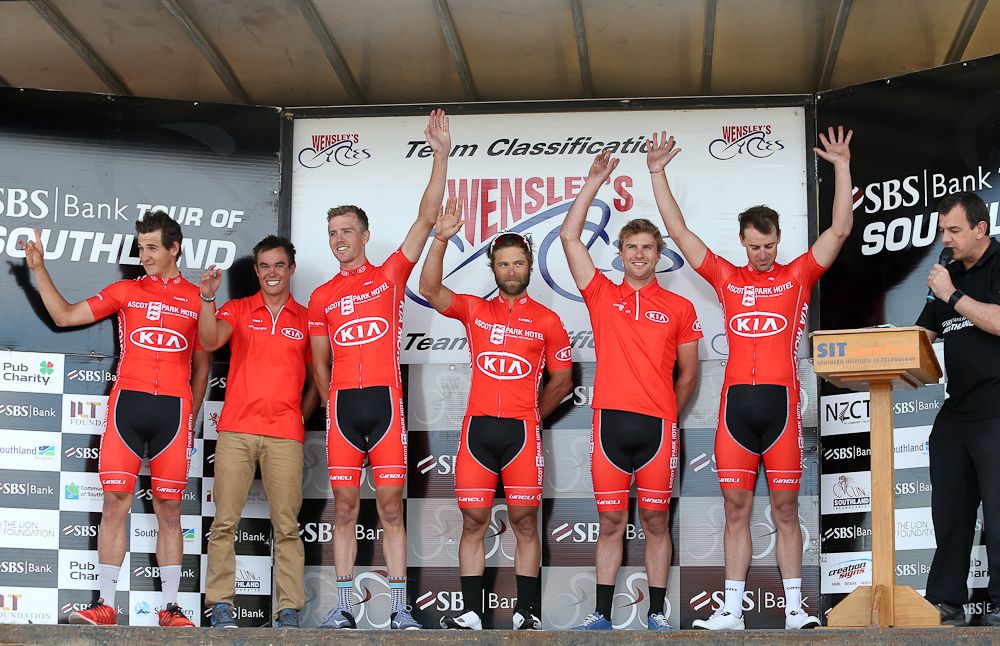 The Kia Motors-Ascot Park Hotel, Alex Frame (from Left), Travis McCabe, Mike Northey, Eric Marcotte, Pieter Bulling and Marc Ryan finish with the Wensley Team Classification after stage one