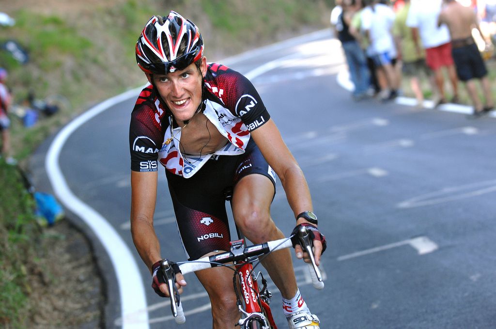Andy Schleck attacking on stage 10 of the Giro d'Italia in 2007