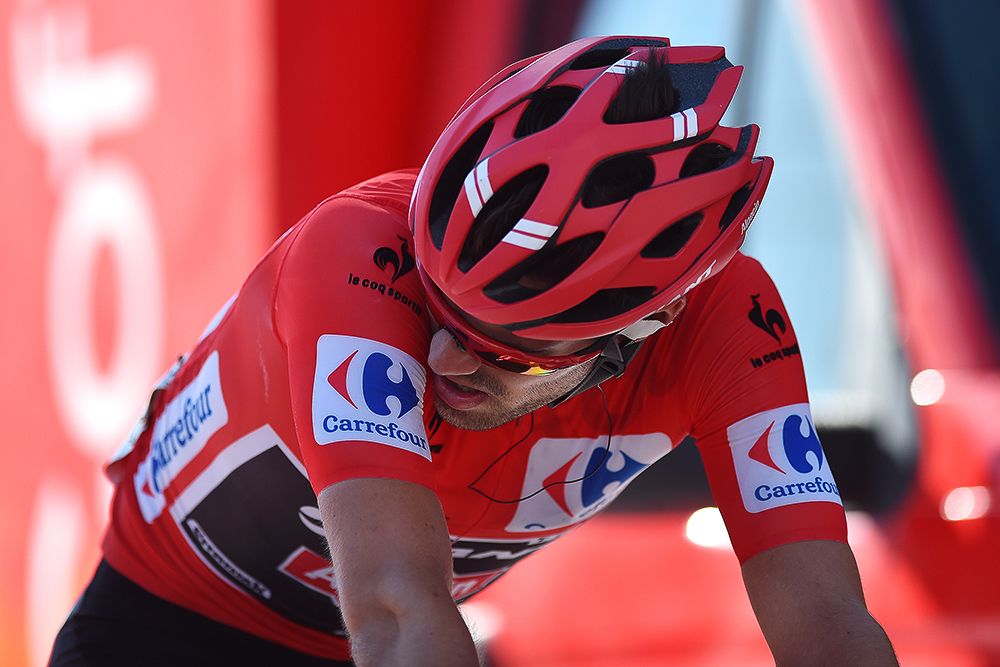 Tom Dumoulin crosses the finish of stage 20.