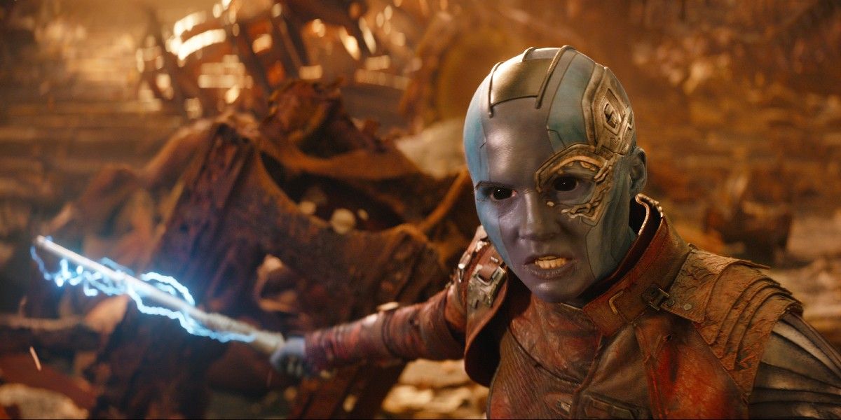 Nebula fighting against enemies in Avengers: Infinity War