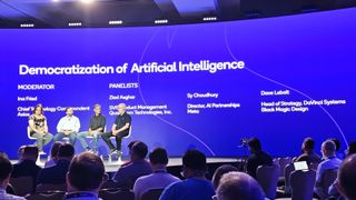 Qualcomm Snapdragon Summit photos from stage and demo samples