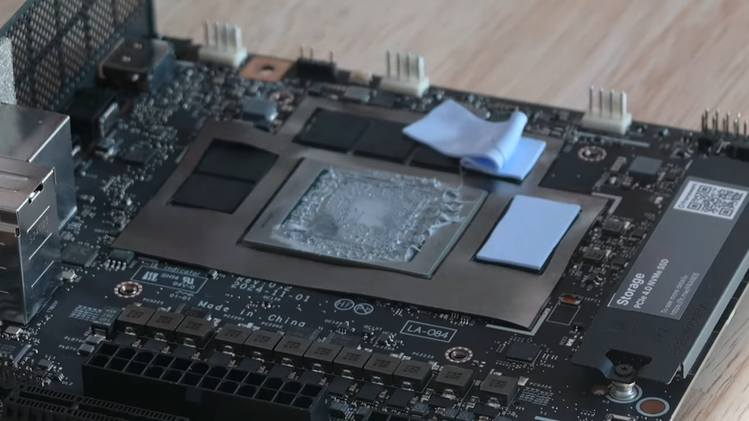 An image of the Strix Halo chip on the Framework Desktop mainboard.