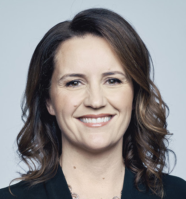 Suzanna Makkos