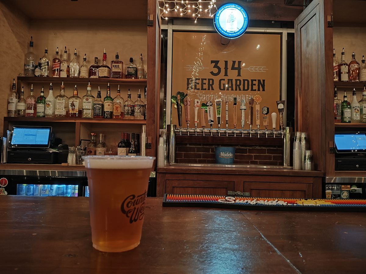 Motorola Razr Plus 2023 camera samples