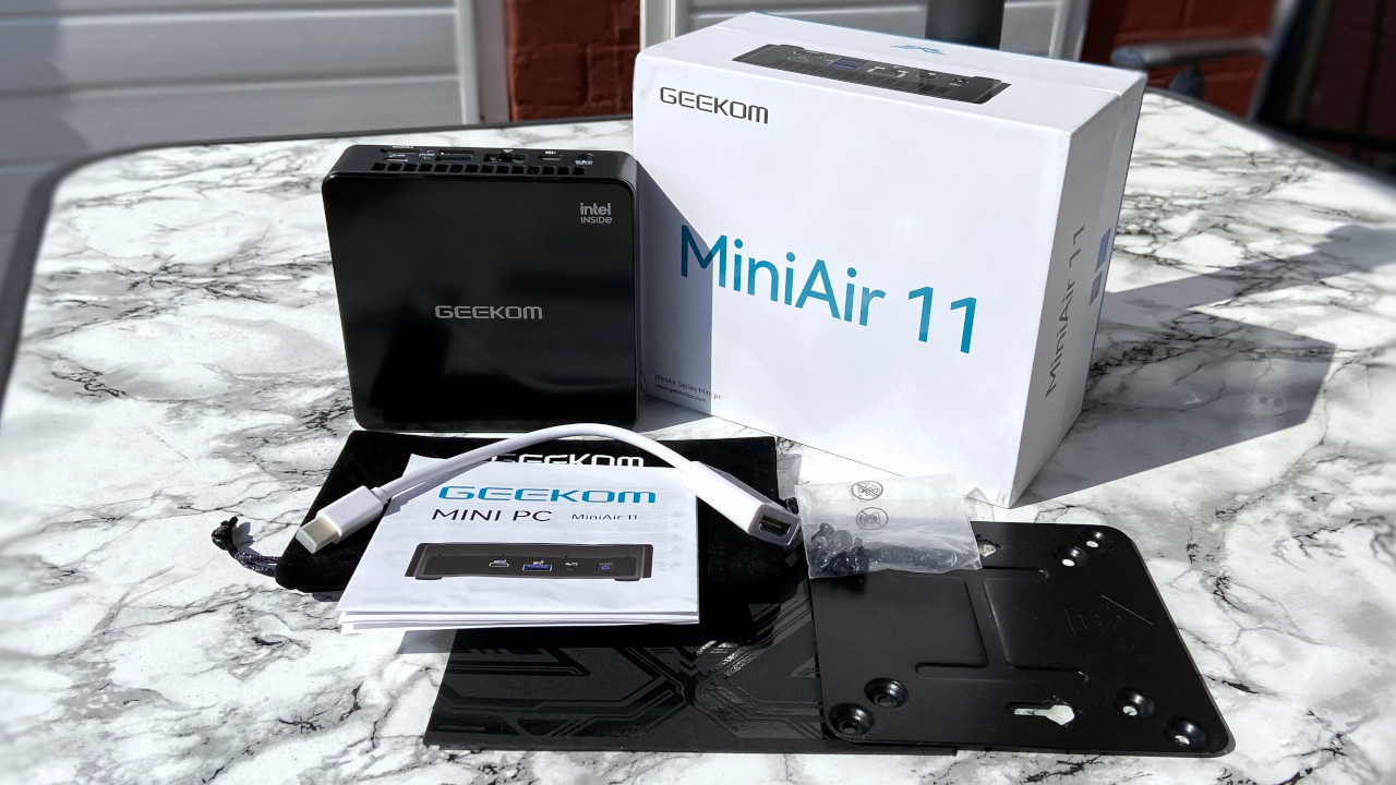 Geekom MiniAir 11 mini PC assessment: A pint-sized productiveness system for much less