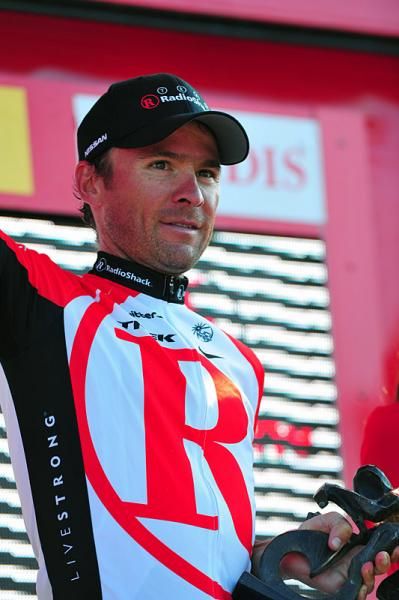 While Sergio Paulinho (RadioShack)'s solo attack in the endgame of stage 18 did not garner him a stage win, he was awarded most aggressive rider for his efforts.