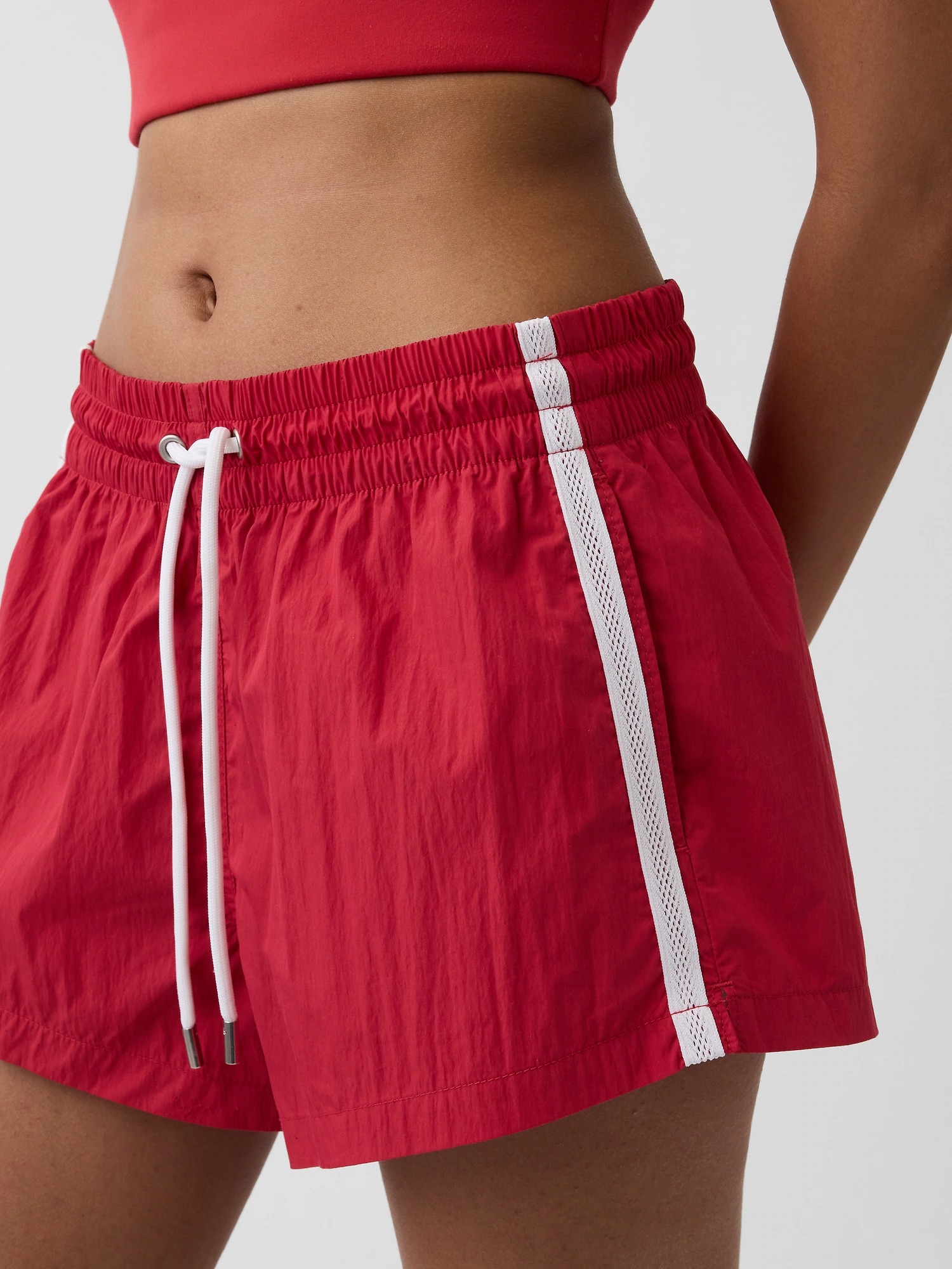 Gap, 2.5" Track Shorts