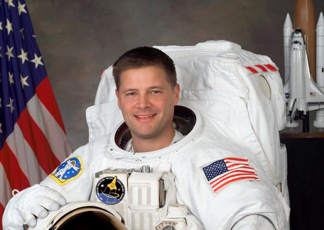 Astronaut Biography: Douglas Wheelock