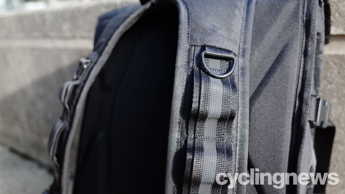 Chrome Industries BLCKCHRM 22X Barrage Cargo backpack