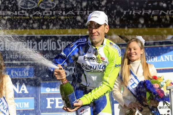 Stage 5 winner Vincenzo Nibali lets loose with the champagne.