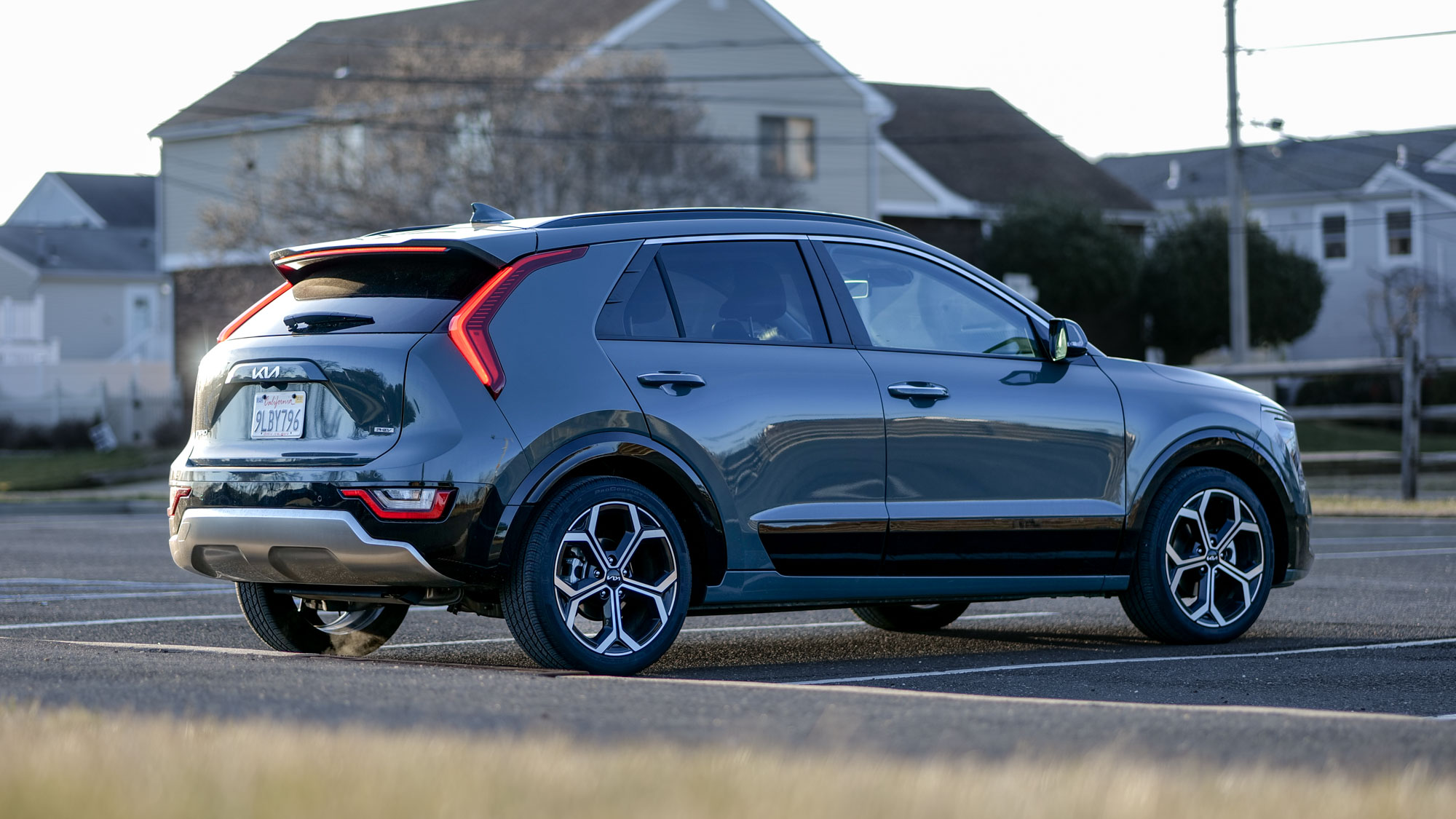 2024 Kia Niro PHEV SX Touring test drive review.