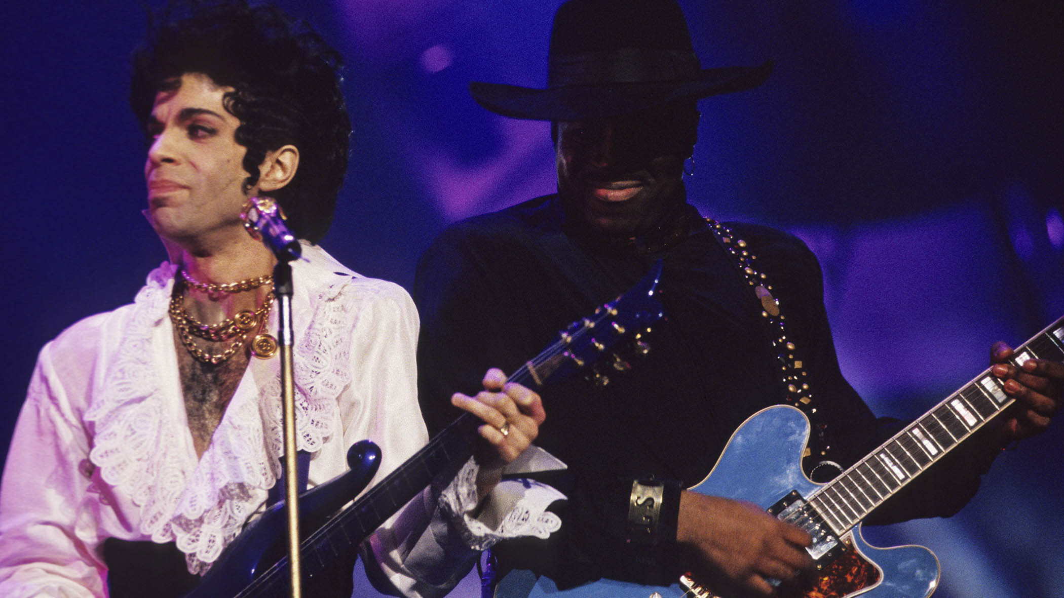 Prince and Levi Seacer Jr perform live in 1991.