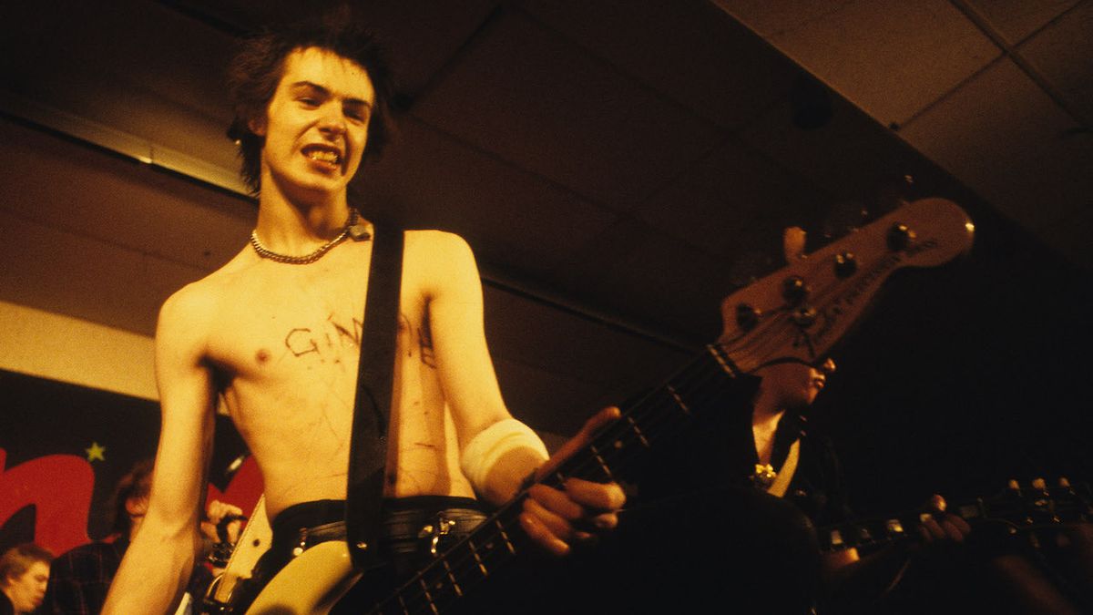 Photo of Sid VICIOUS and SEX PISTOLS, Sid Vicious performing live onstage at Randy&#039;s Rodeo Nightclub, San Antonio, on final tour 